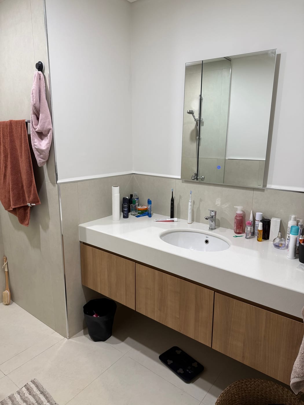 Ensuite, Original